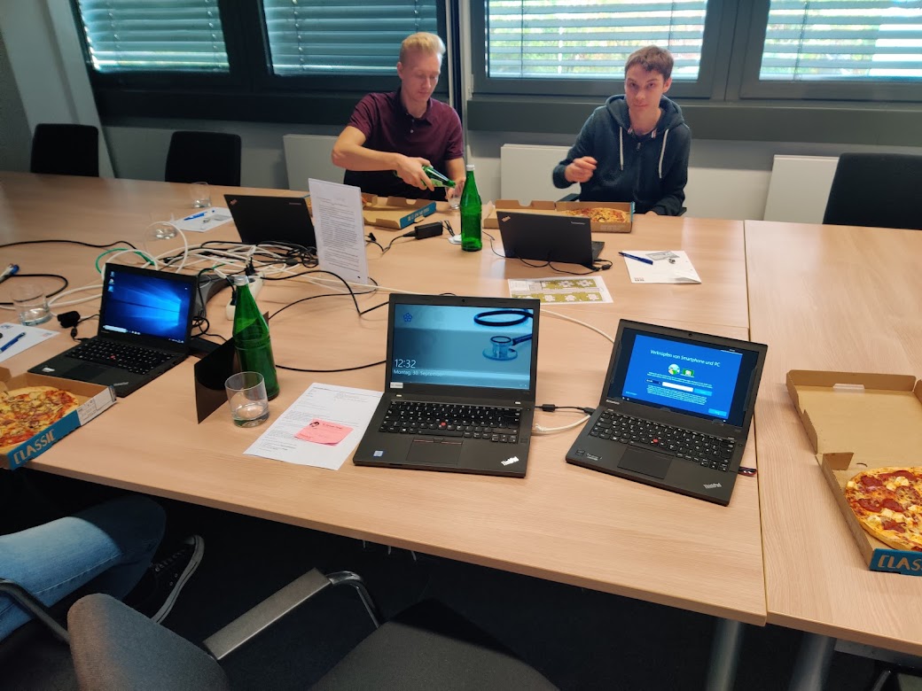 Zwei unserer Dual-Studenten